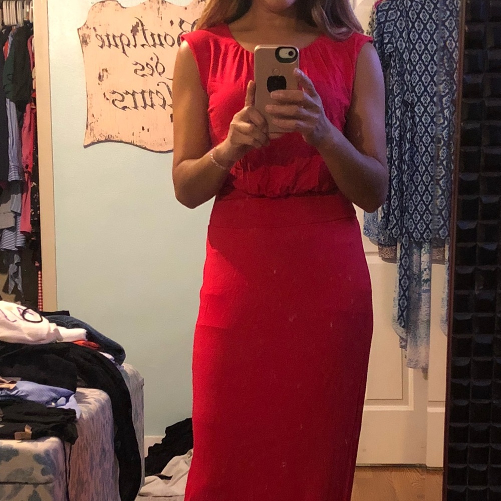 Oversized red dress